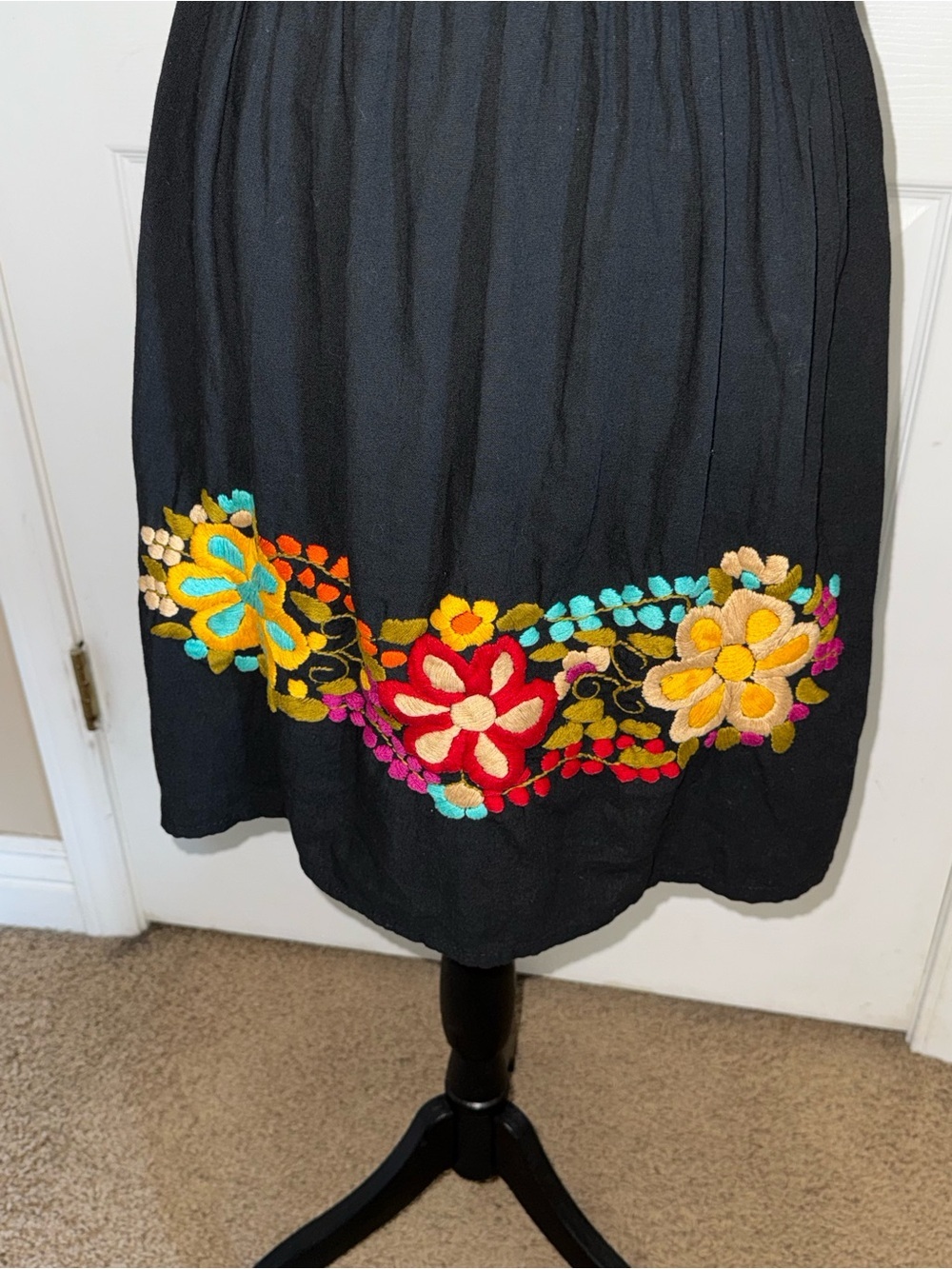 Handmade Embroidered Black Linen Cotton Dress Small Boho Floral - Picture 10 of 11
